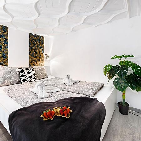 בודפשט Gloria Downtown Apartments מראה חיצוני תמונה