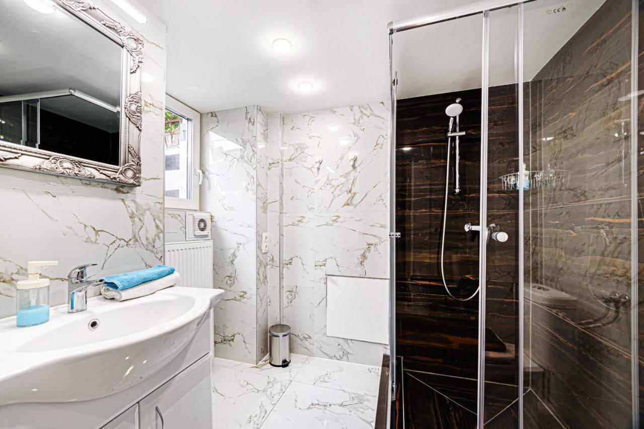 בודפשט Gloria Downtown Apartments מראה חיצוני תמונה